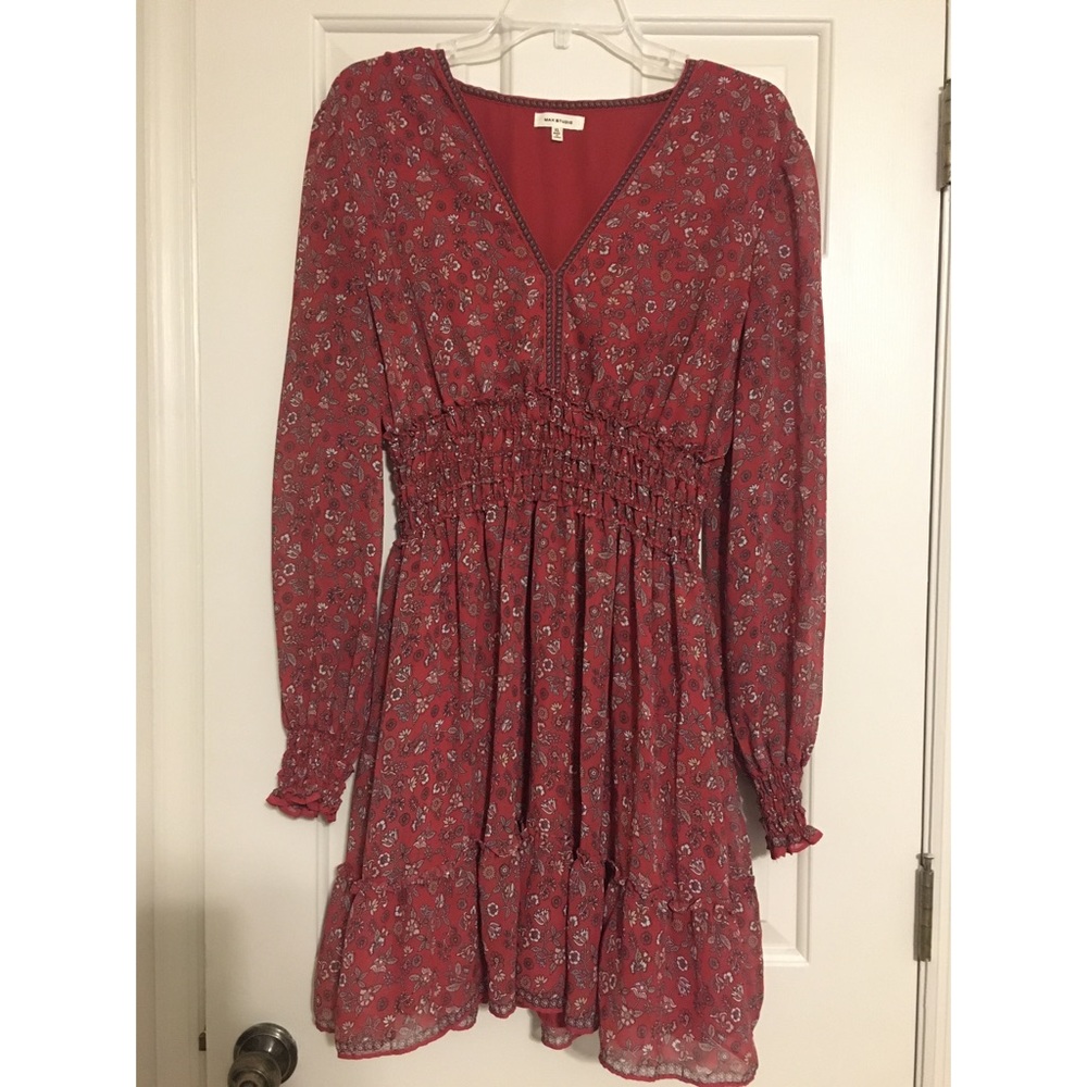 Red/white floral dress